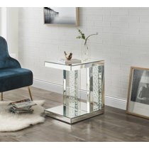 Mirrored store c table